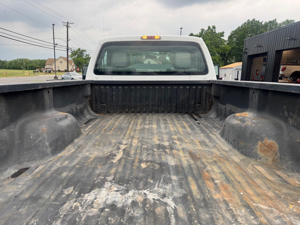 2015 Ford F-250 Image 9