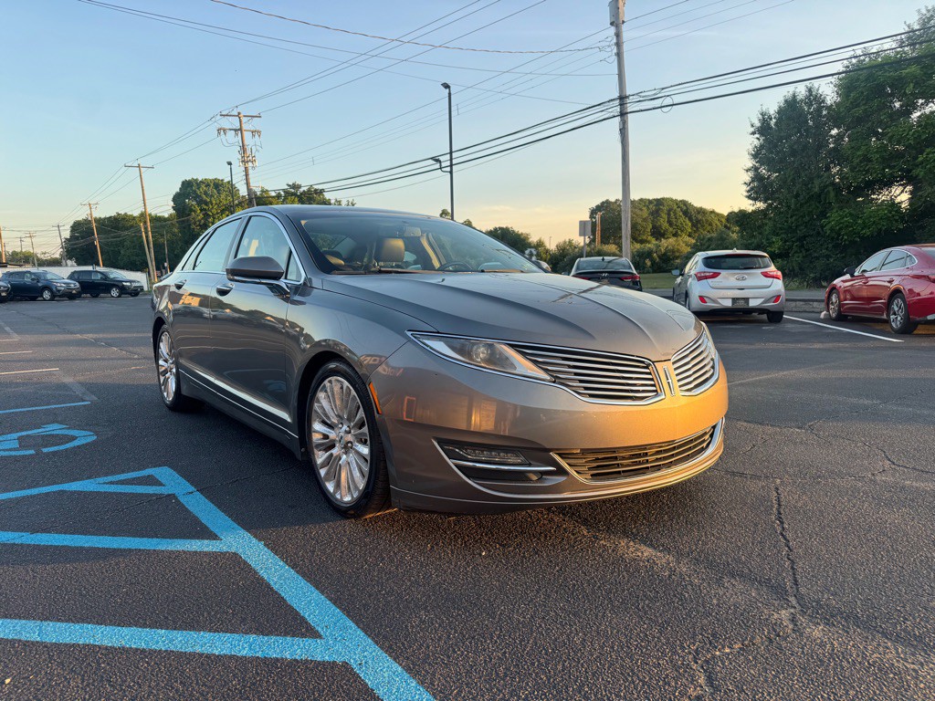 2014 Lincoln MKZ Image 4