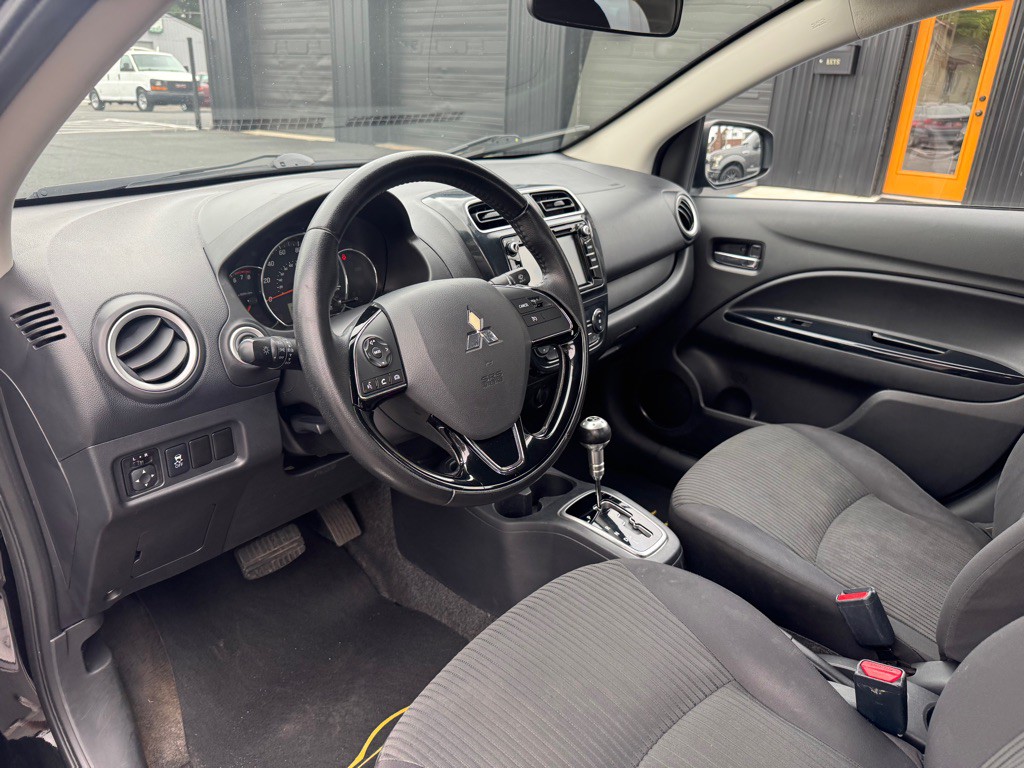 2020 Mitsubishi Mirage Image 5