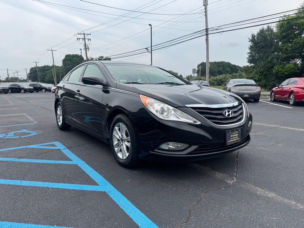 2013 Hyundai Sonata Image 4