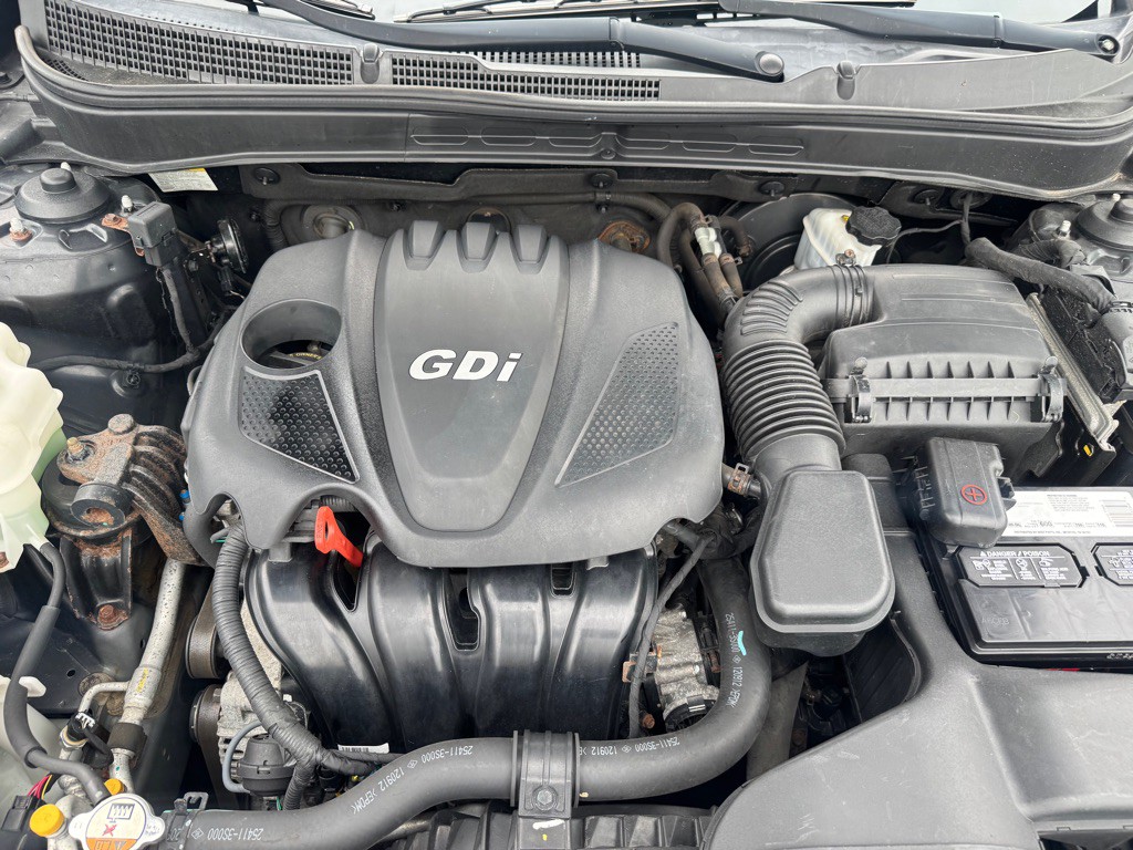 2013 Hyundai Sonata Image 11
