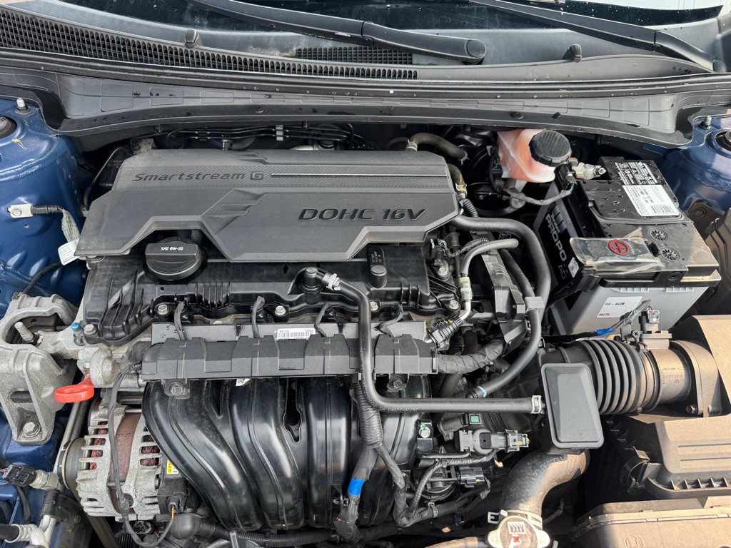 2021 Hyundai Elantra Image 11
