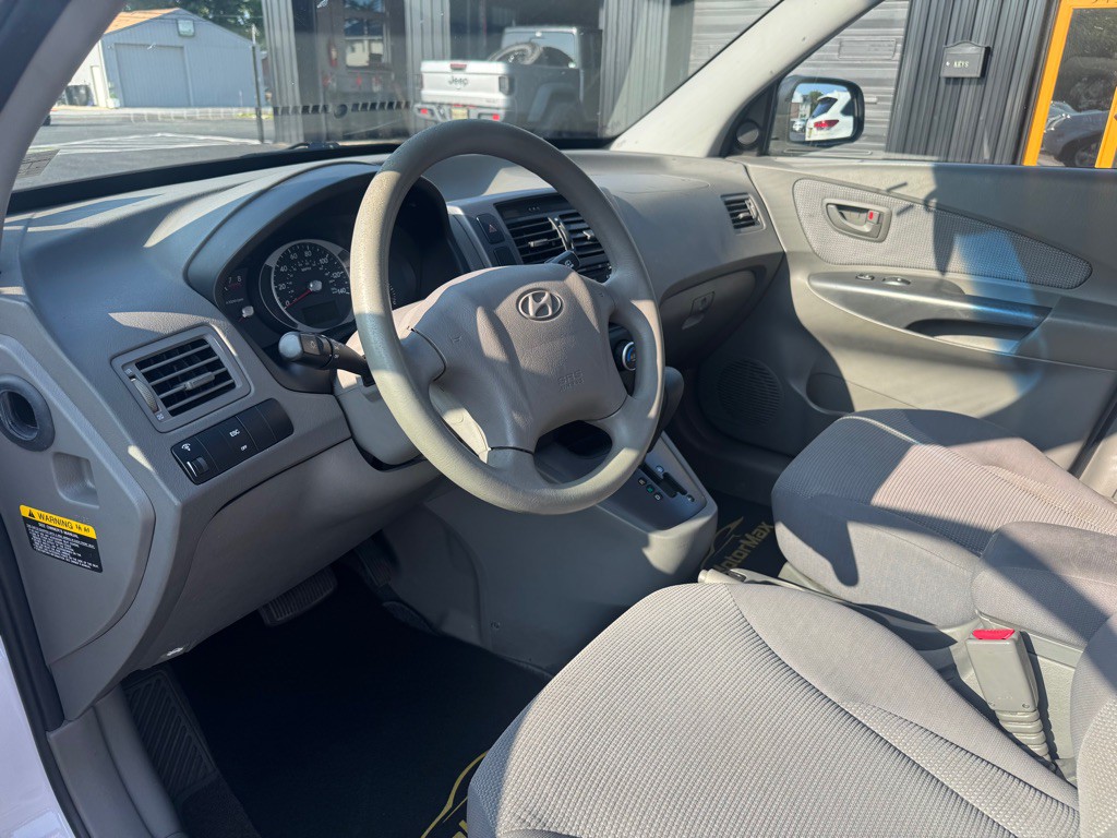 2008 Hyundai Tucson Image 5