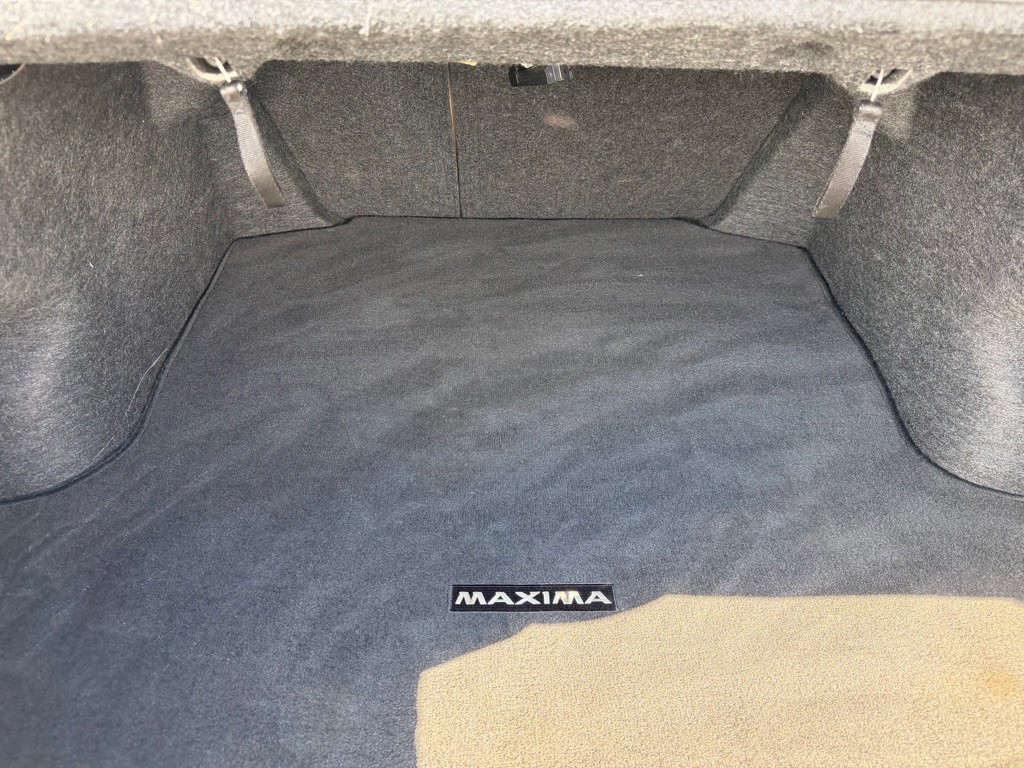 2016 Nissan Maxima Image 10