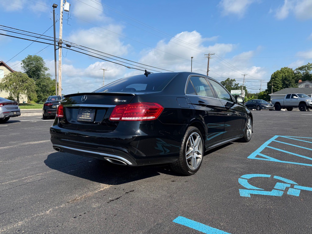 2014 Mercedes-Benz E-Class Image 3