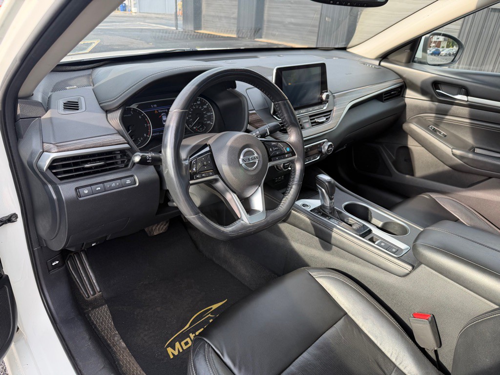 2019 Nissan Altima Image 5