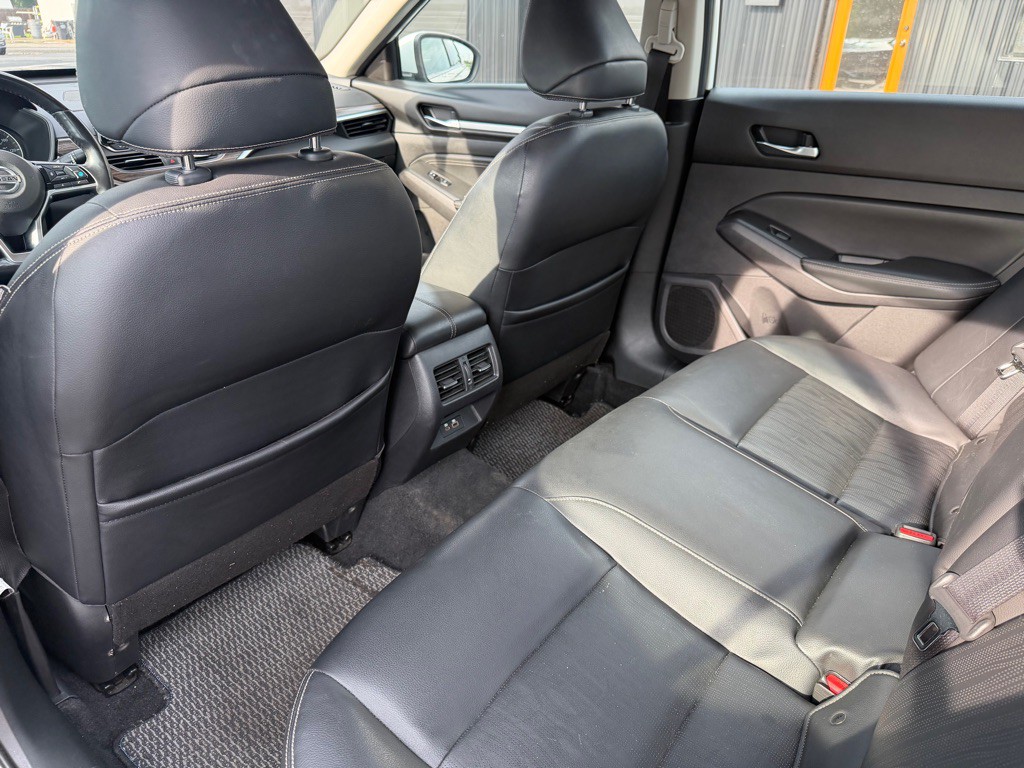 2019 Nissan Altima Image 6