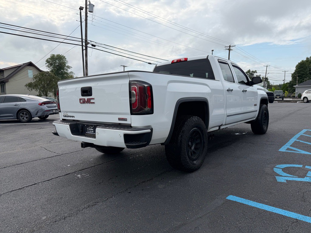 2016 GMC Sierra Image 3