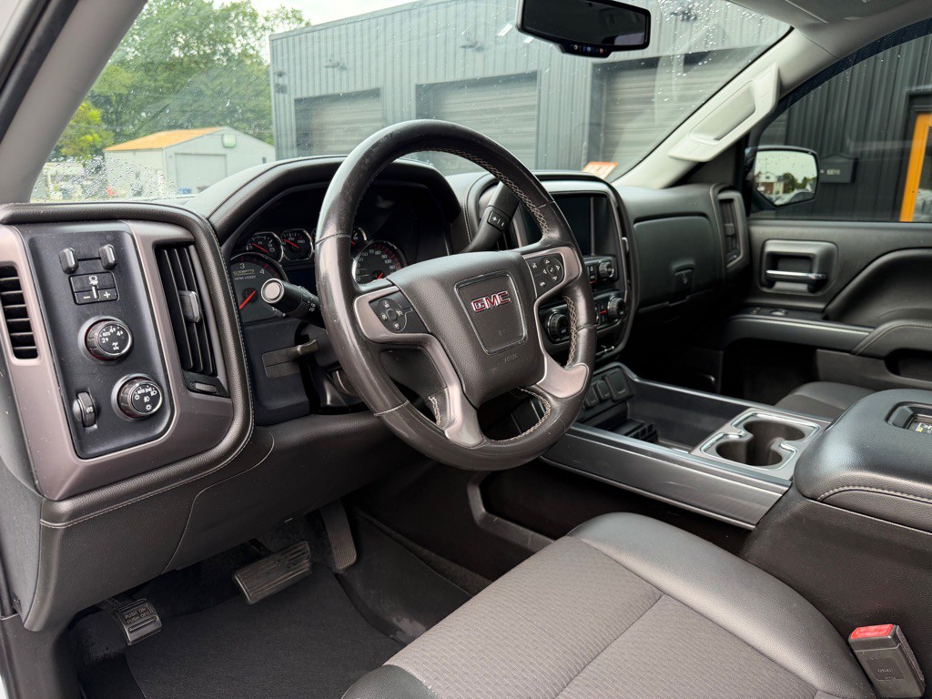 2016 GMC Sierra Image 5