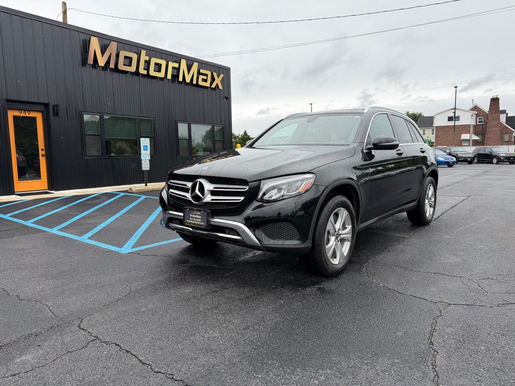 2017 Mercedes-Benz GLC-Class Image 1