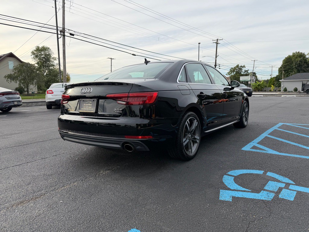2017 Audi A4 Image 3