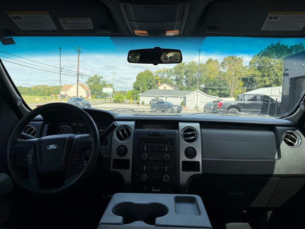 2013 Ford F-150 Image 9