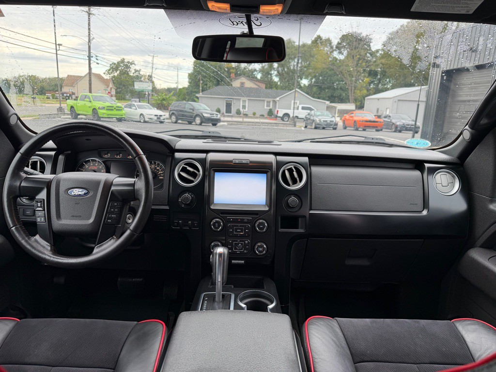 2013 Ford F-150 Image 9