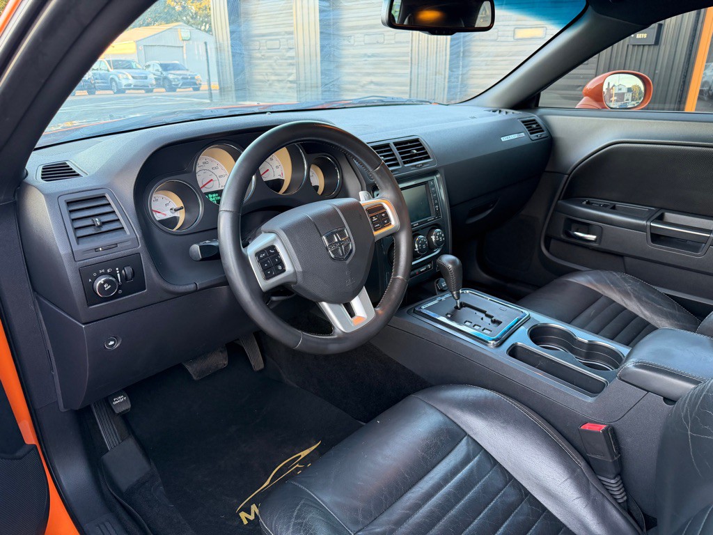 2014 Dodge Challenger Image 5
