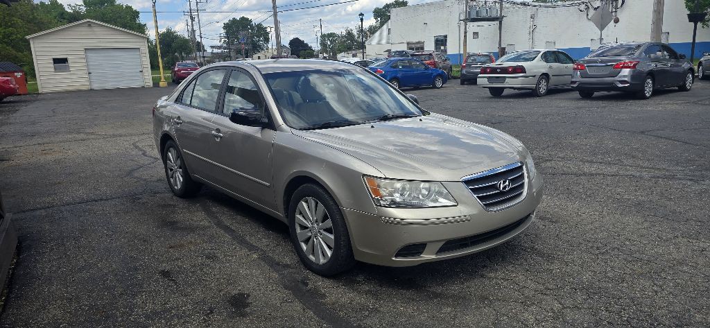 2009 Hyundai Sonata Image 10