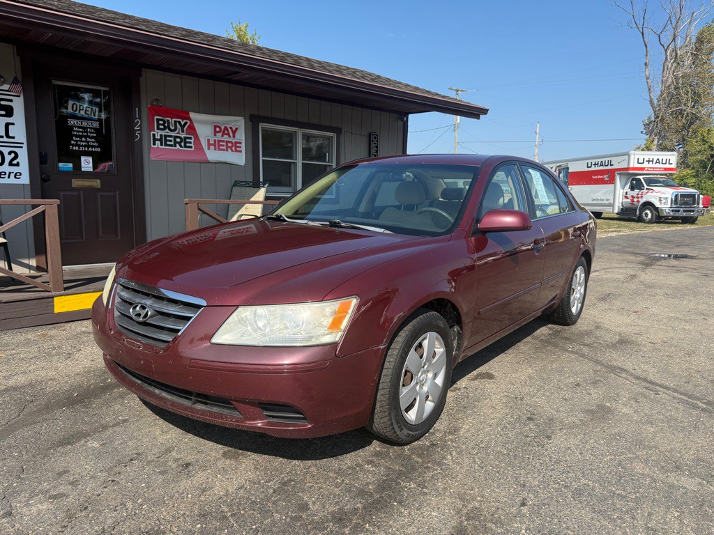 2009 Hyundai Sonata Image 2