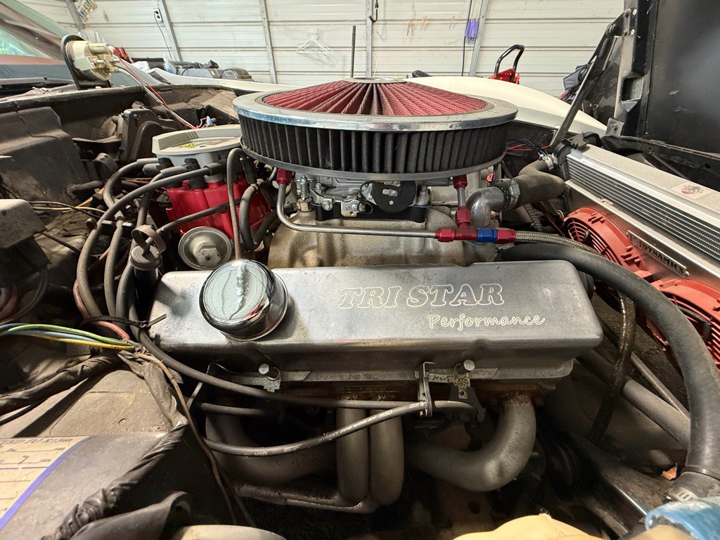1976 Chevrolet Corvette Image 9
