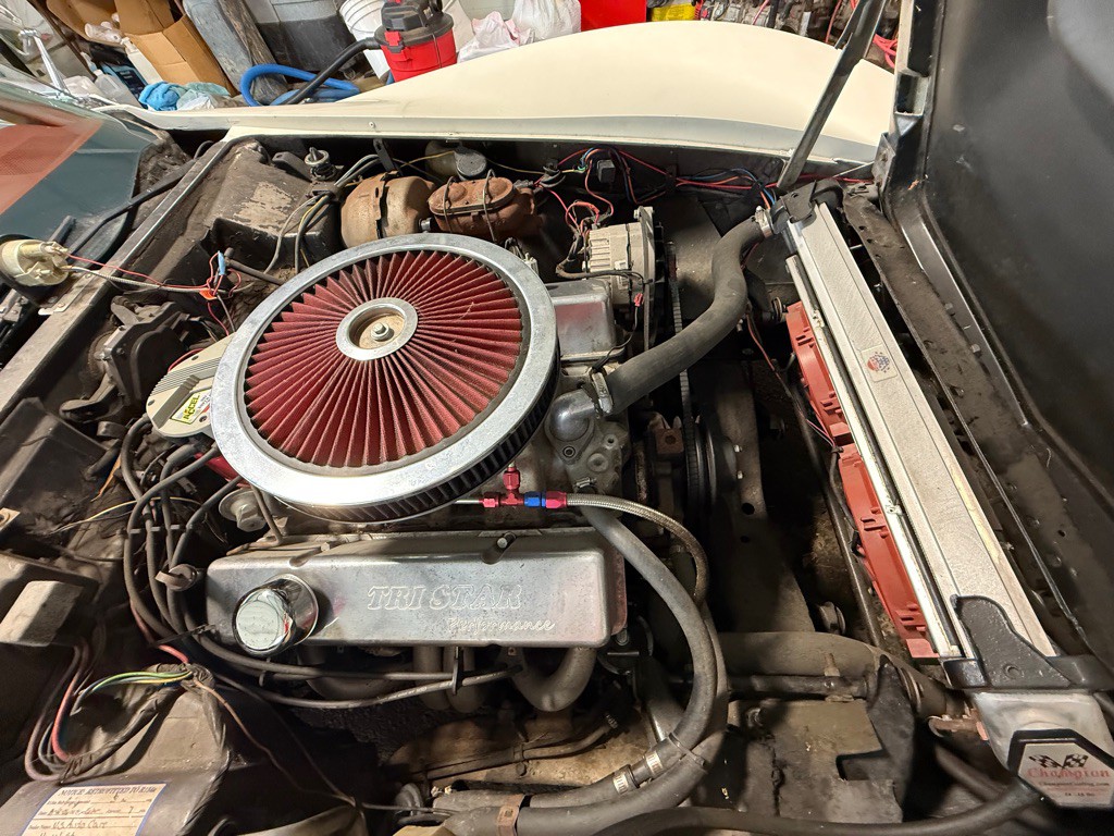 1976 Chevrolet Corvette Image 10