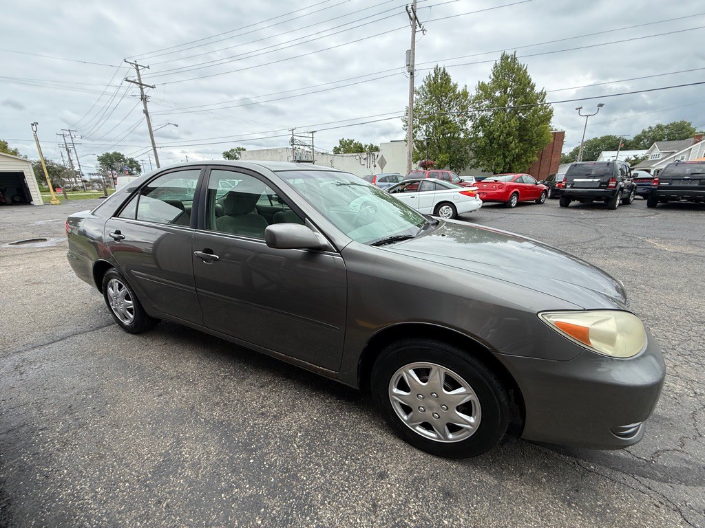 2002 Toyota Camry Image 3