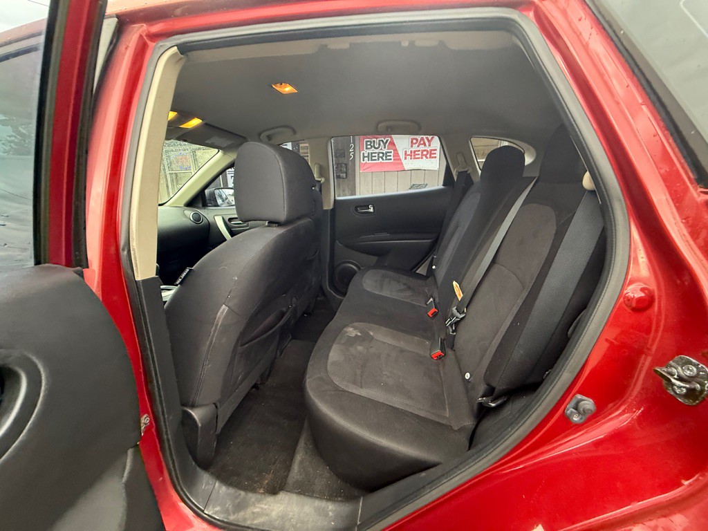 2011 Nissan Rogue Image 6