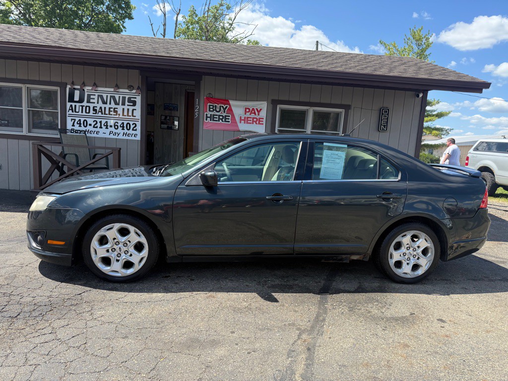 2010 Ford Fusion Image 1