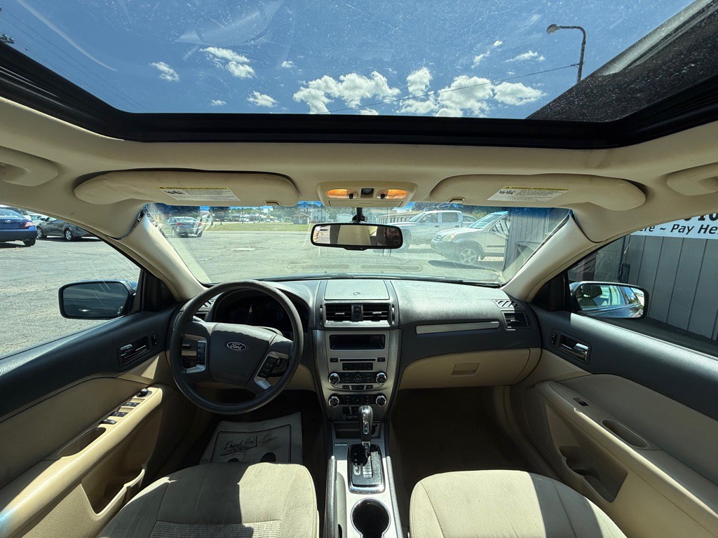 2010 Ford Fusion Image 5