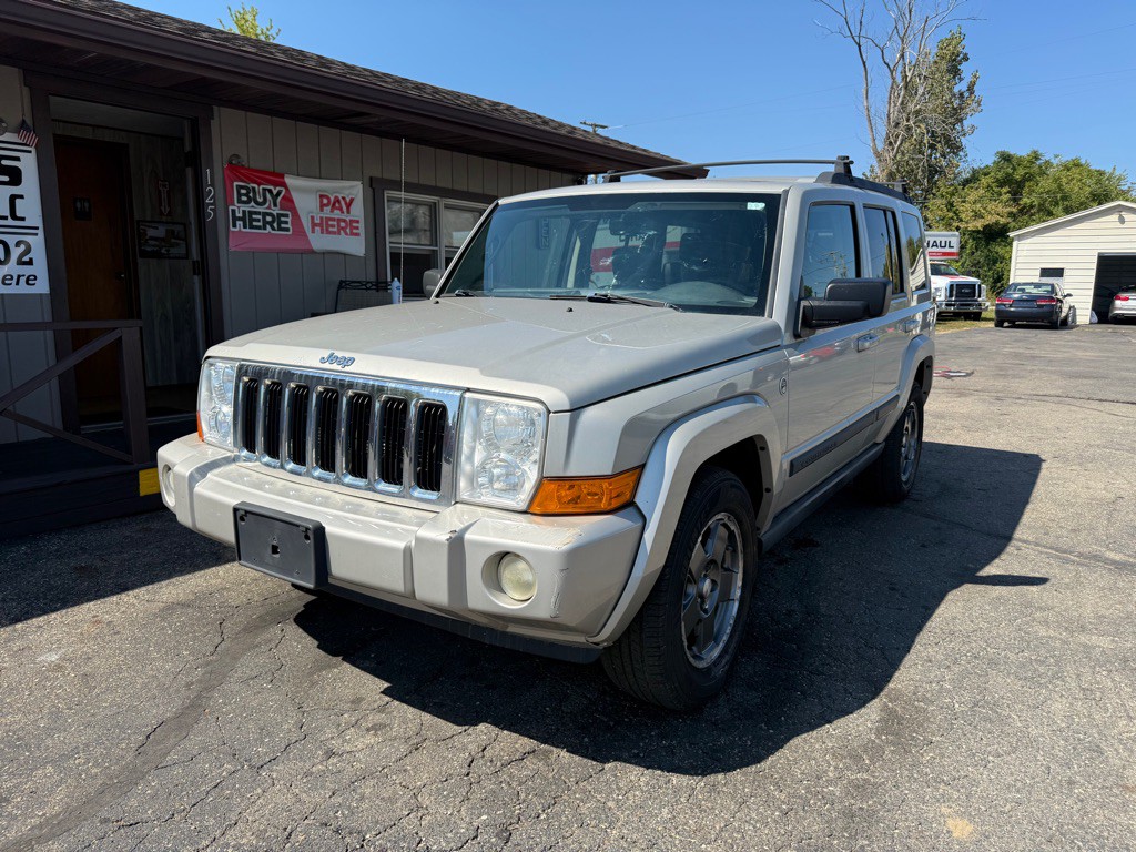 2008 Jeep Commander Image 2