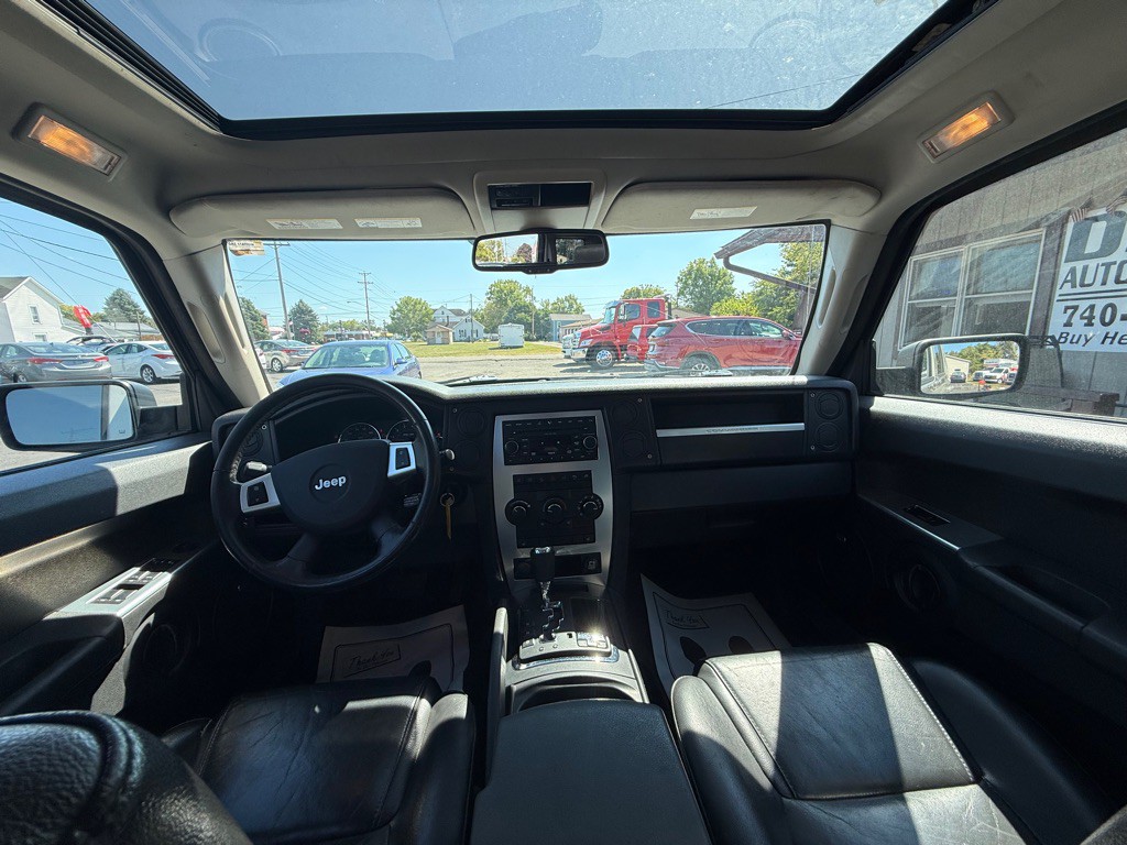 2008 Jeep Commander Image 5