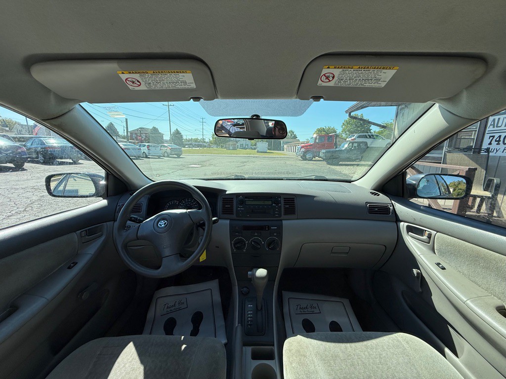 2004 Toyota Corolla Image 5