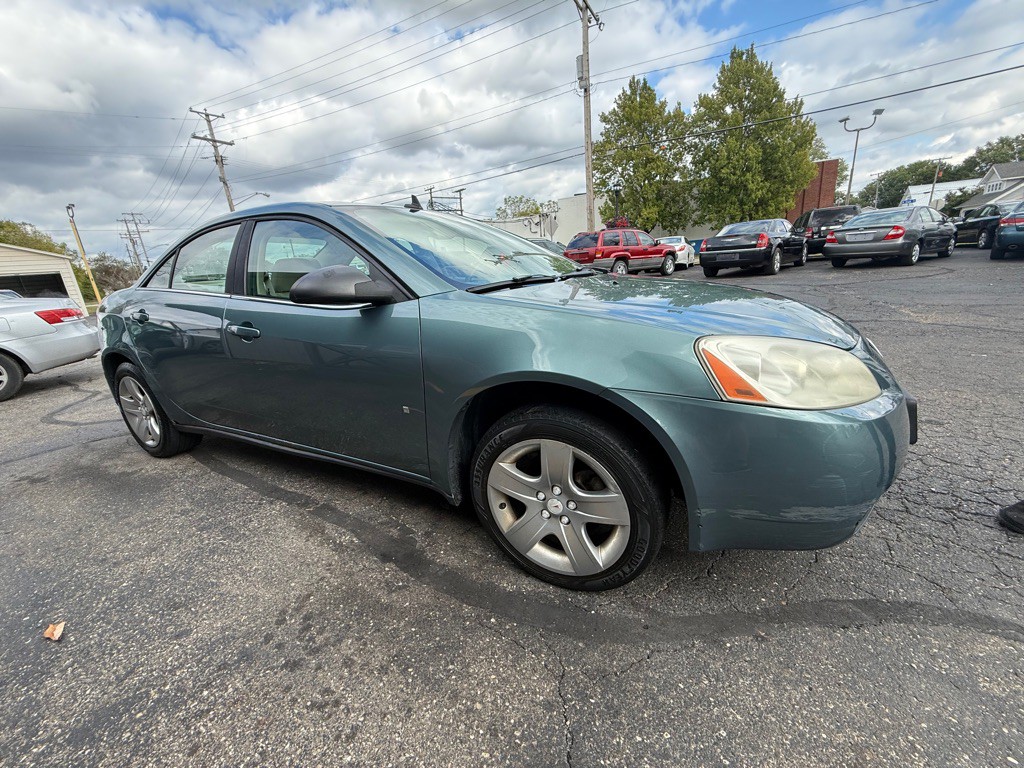 2009 Pontiac G6 Image 3