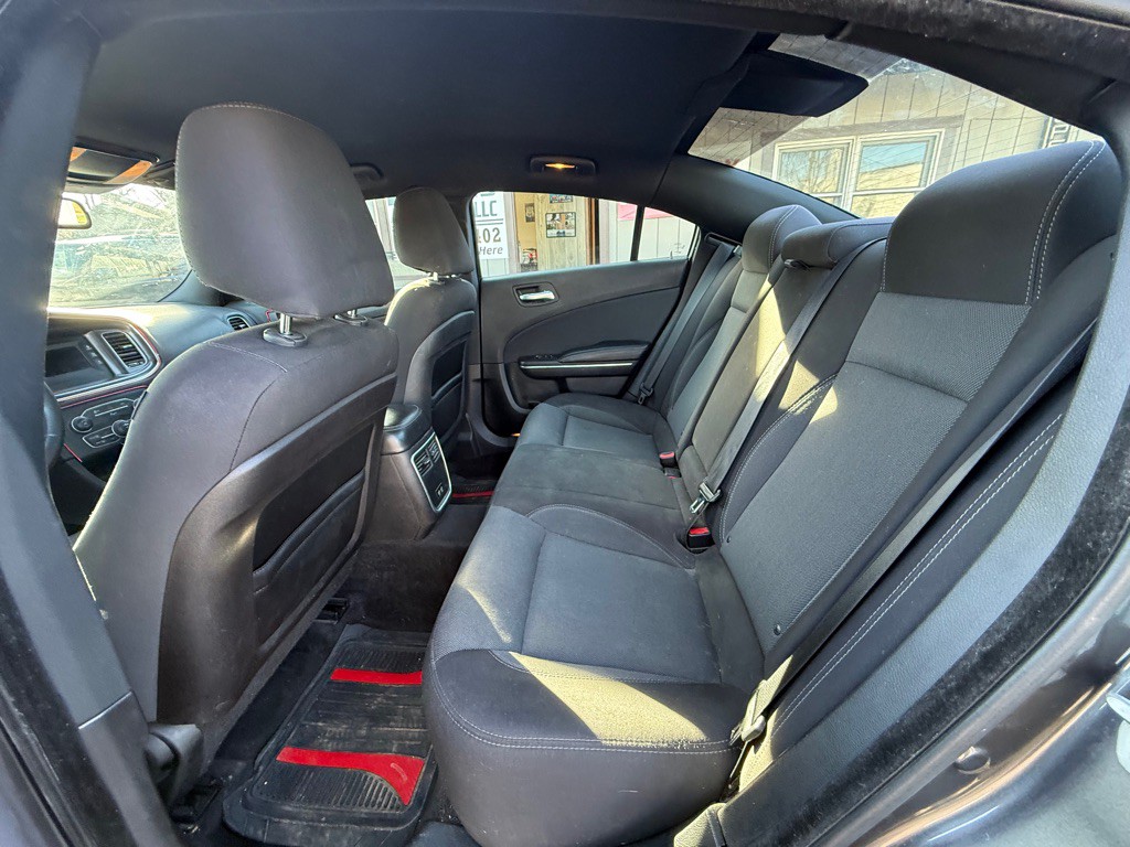 2015 Dodge Charger Image 6