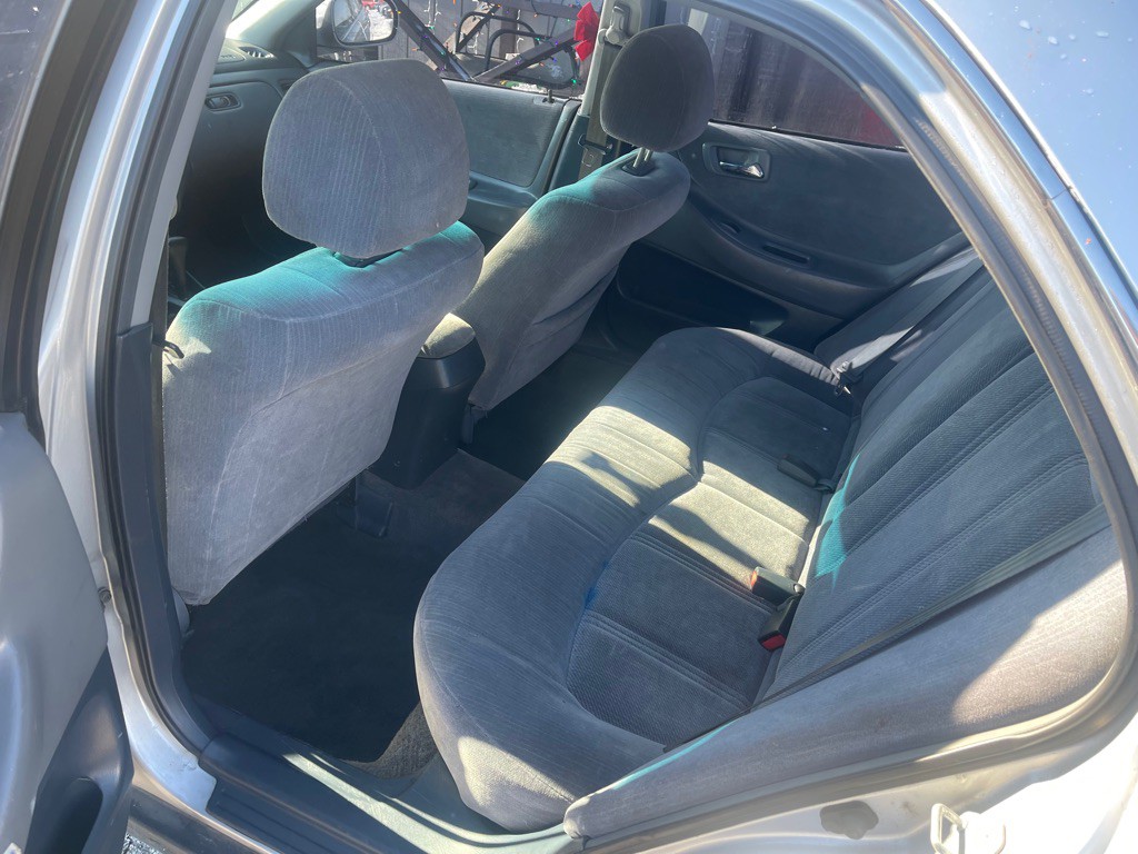 1999 Honda Accord Image 5