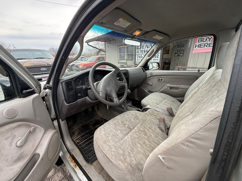 2003 Toyota Tacoma Image 6