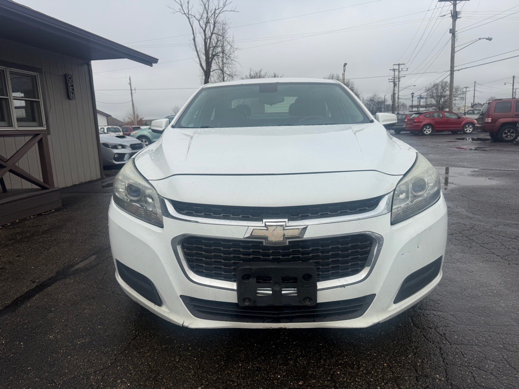 2014 Chevrolet Malibu Image 4