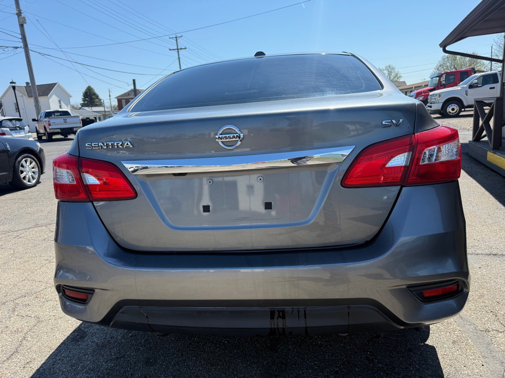 2017 Nissan Sentra Image 5