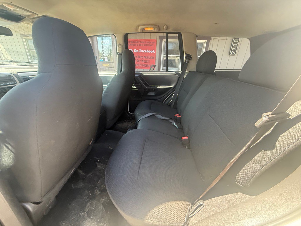 2003 Jeep Grand Cherokee Image 6