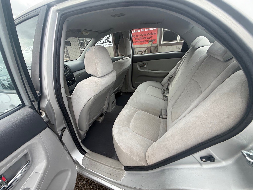2009 Kia Spectra Image 8