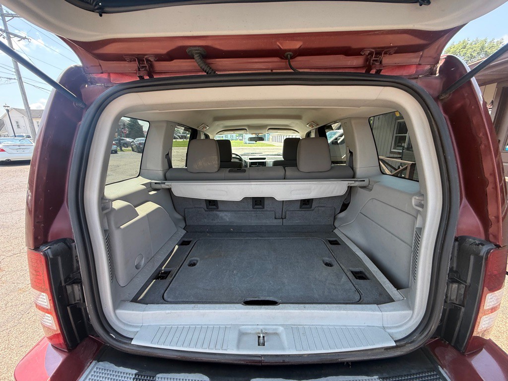 2008 Jeep Liberty Image 9