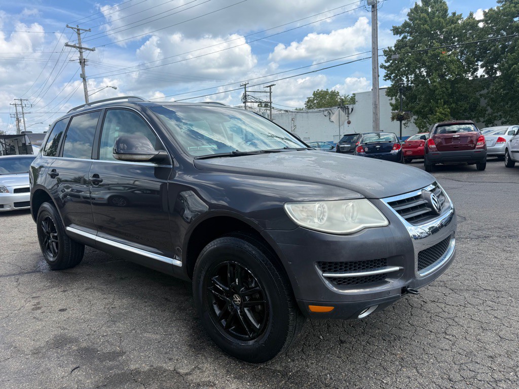 2008 Volkswagen Touareg Image 4