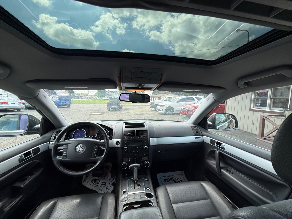 2008 Volkswagen Touareg Image 7