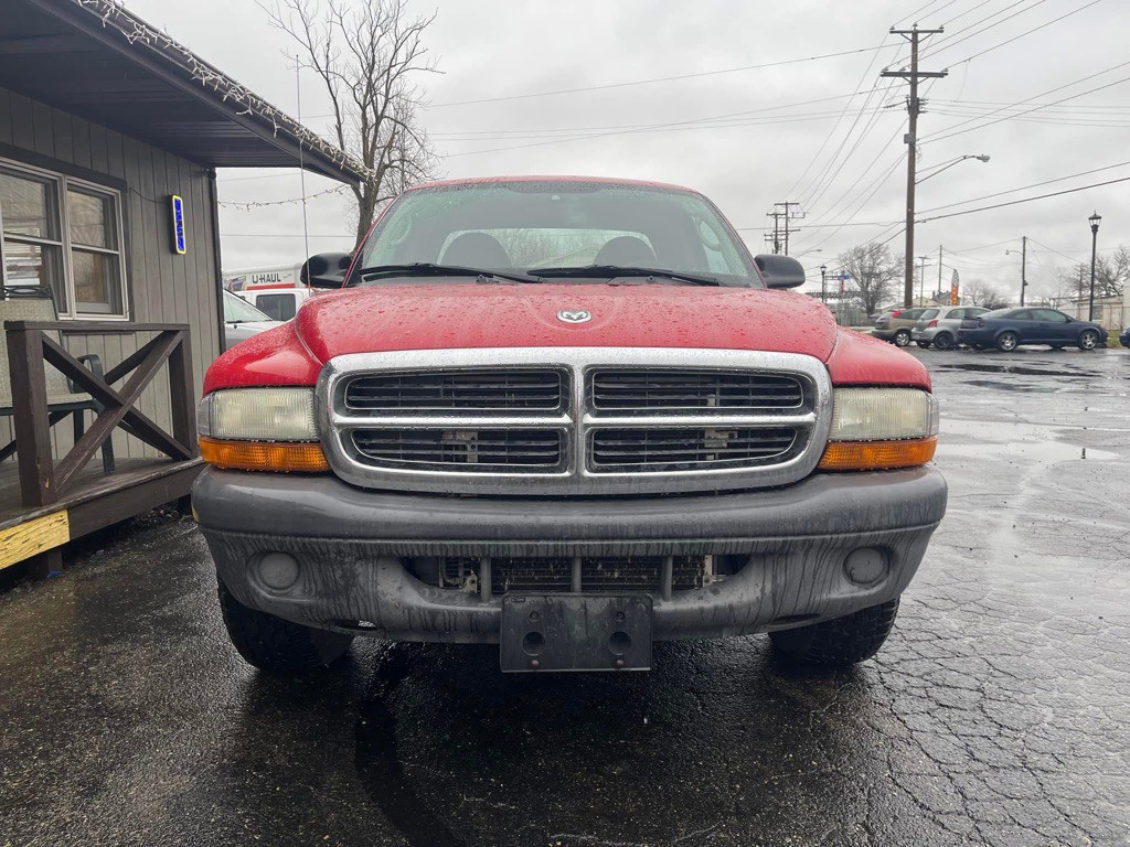 2004 Dodge Dakota Image 2