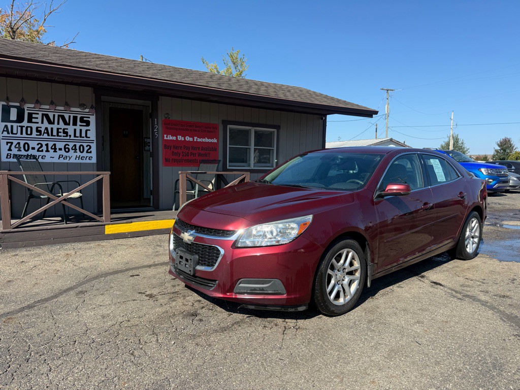 2015 Chevrolet Malibu Image 2