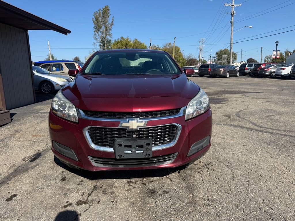 2015 Chevrolet Malibu Image 3