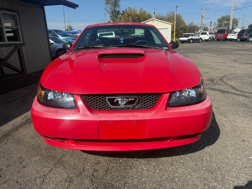 2002 Ford Mustang Image 3