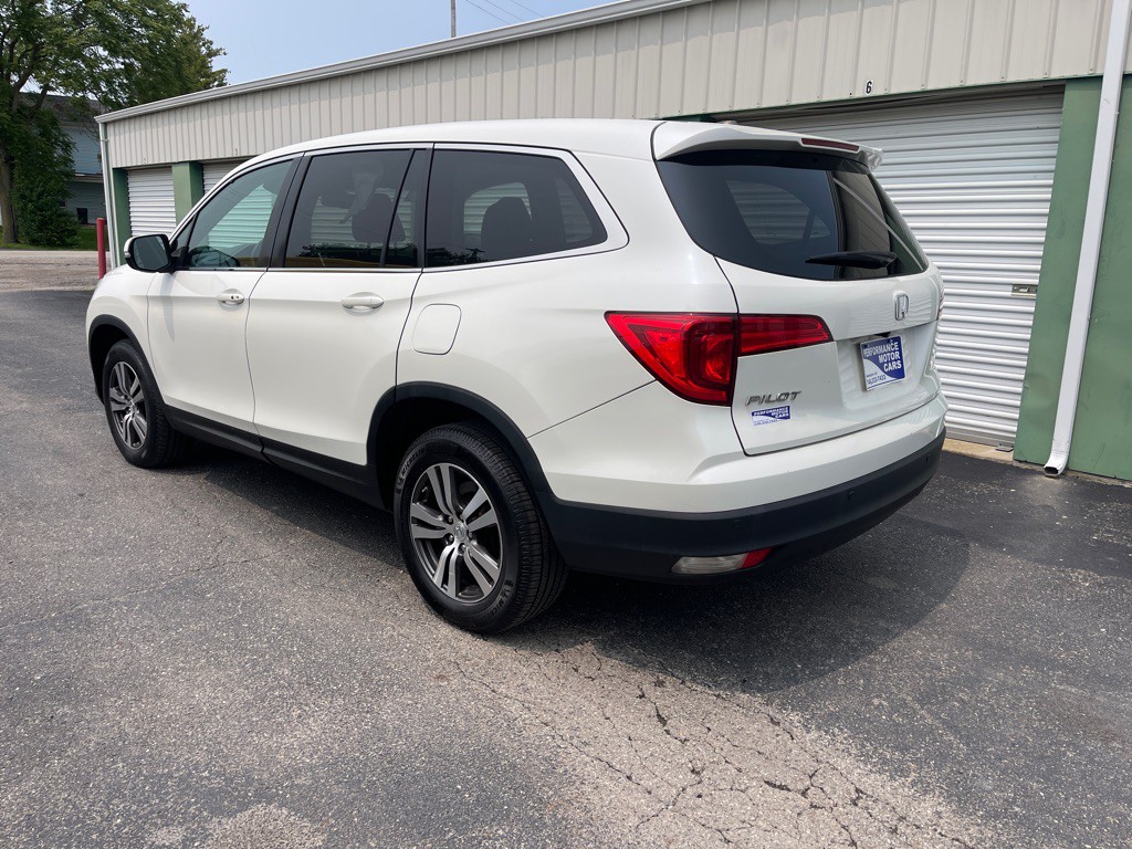 2016 Honda Pilot Image 2