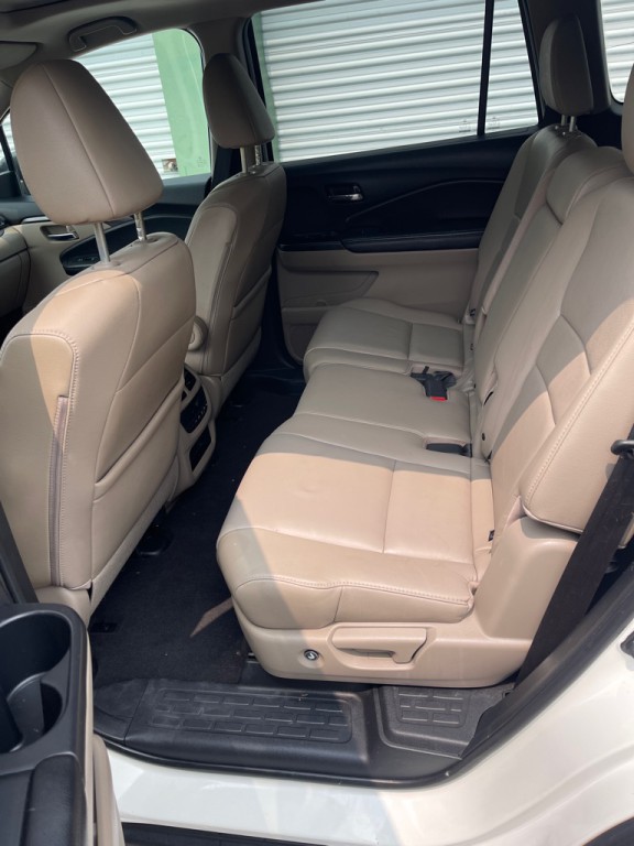 2016 Honda Pilot Image 4