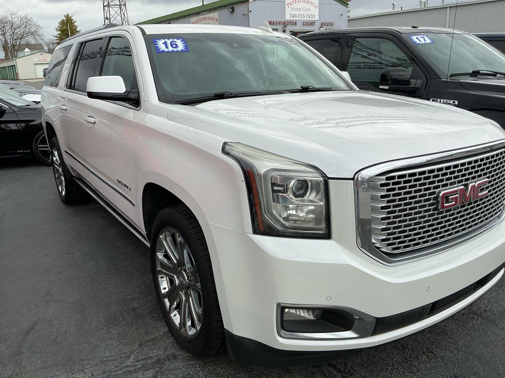2016 GMC Yukon Image 2