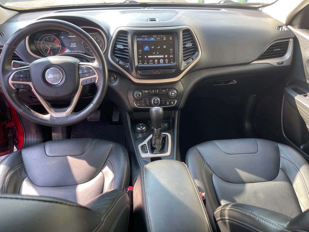 2016 Jeep Cherokee Image 13