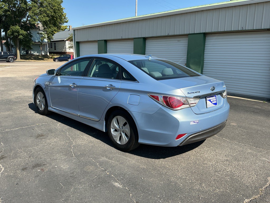 2015 Hyundai Sonata Image 3