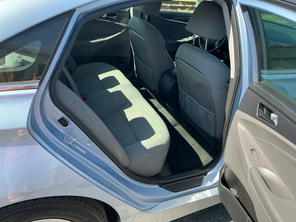 2015 Hyundai Sonata Image 9